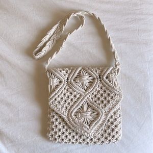 Tommy Bahama Macrame crossbody bag